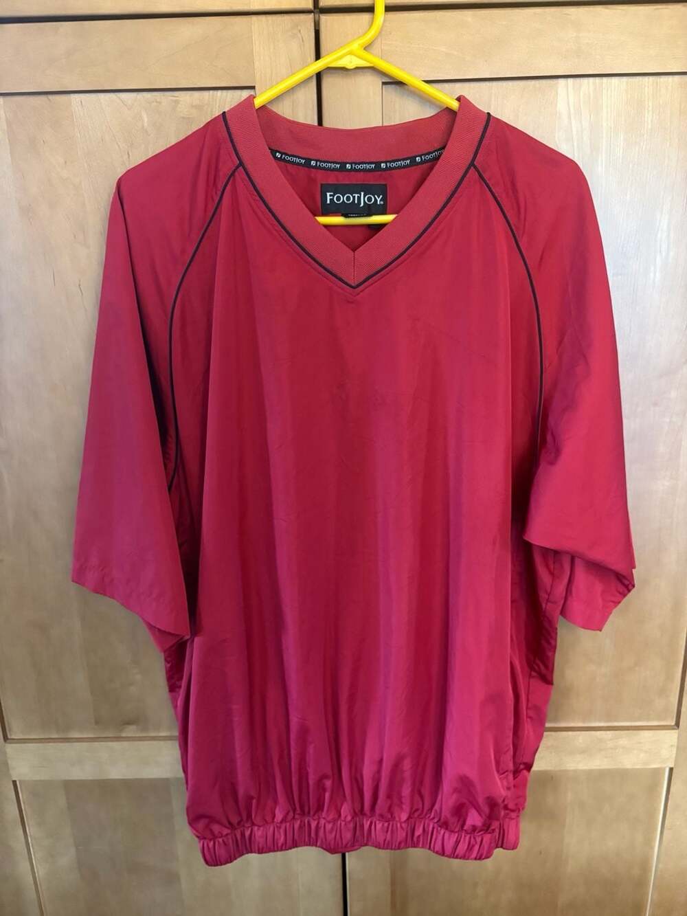 FootJoy Men's Short Sleeve V-Neck Golf Windshirt Pullover - Red